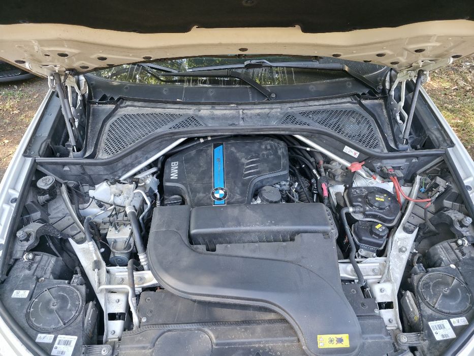 Продавам, заменям! Bmw plug in hibrid 40e
BMW X5 F15 40е 313кс. 8ZF 20