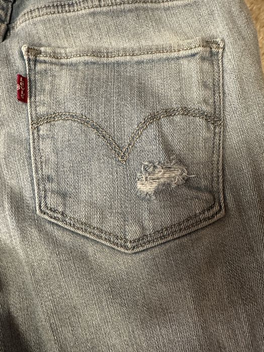 Blugi Levi’s 721 High Rise