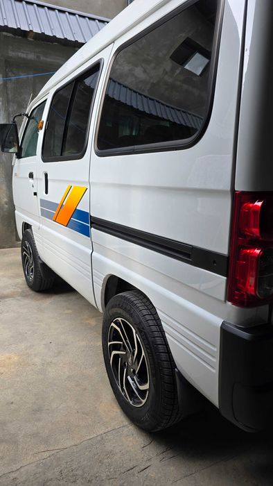 Damas srochno sotiladi