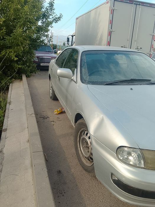 Nissan presea авто