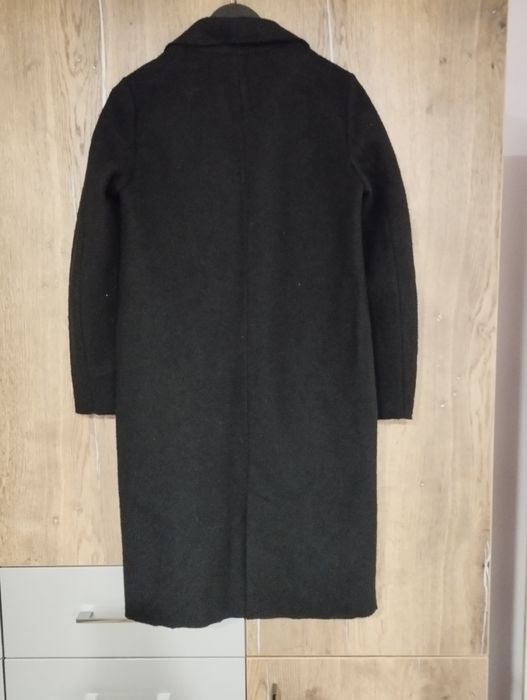 Черно,тънко палто на Only,размер XS