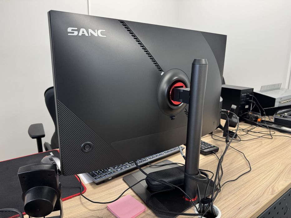 Монитор 4К продаю