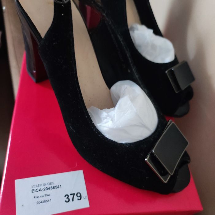 Pantofi  35 EPICA