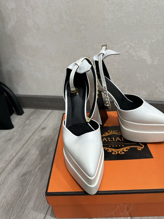 Белые туфли 35-36рр