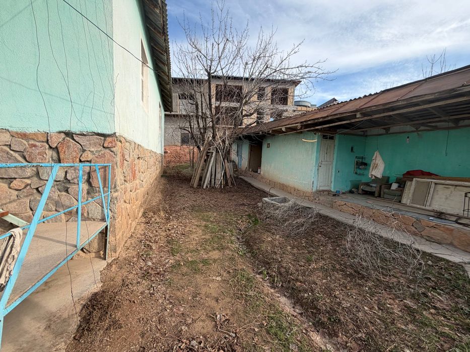 Bochkaning yuragida joylashgan quruq yer sotiladi