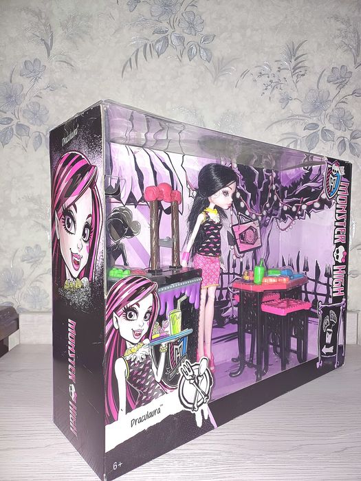 Монстер хай - Дракулаура набор (Кафе Крипатерия)