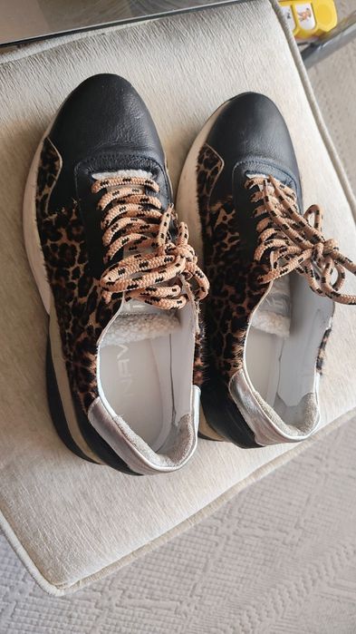 Маратонки NAVI естествена кожа