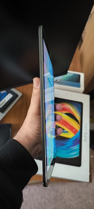 Планшет Samsung GALAXY Tab S2 9.7" Super AMOLED, 32Gb, 4G