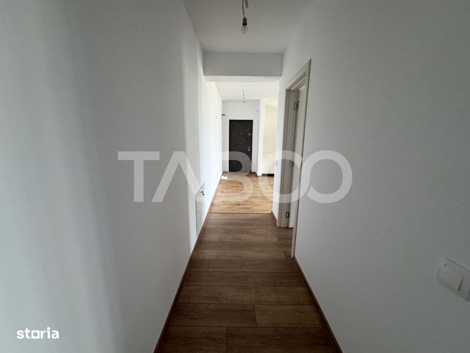 Apartament la etajul 2 cu 3 camere balcon loc parcare Doamna Stanca