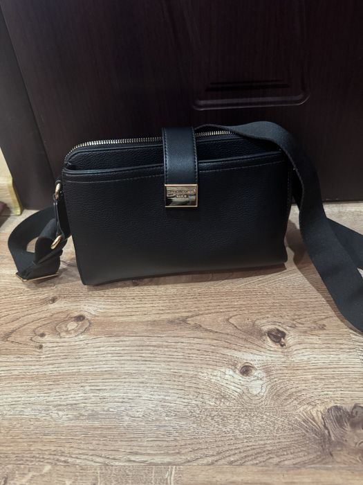 Дамски чанти различни модели