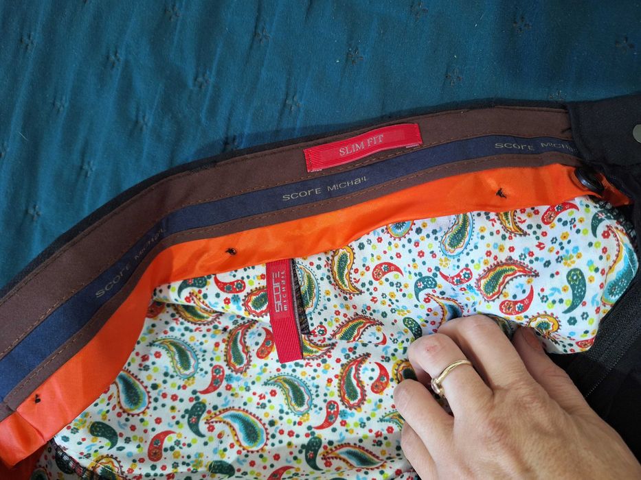 Costum baietii 15-16 ani