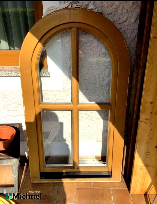 Fereastra boltita,lemn masiv,Austria ( Manfred 4084)