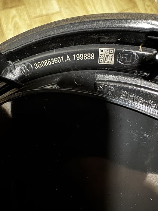 Emblema Radar Sigla Logo Radiator Vw Distronic ACC Vw Passat B8 GOLF 7