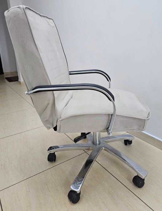 Кресло удобное продам