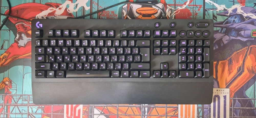 Продам клавиатуру Logitech G213 Prodigy