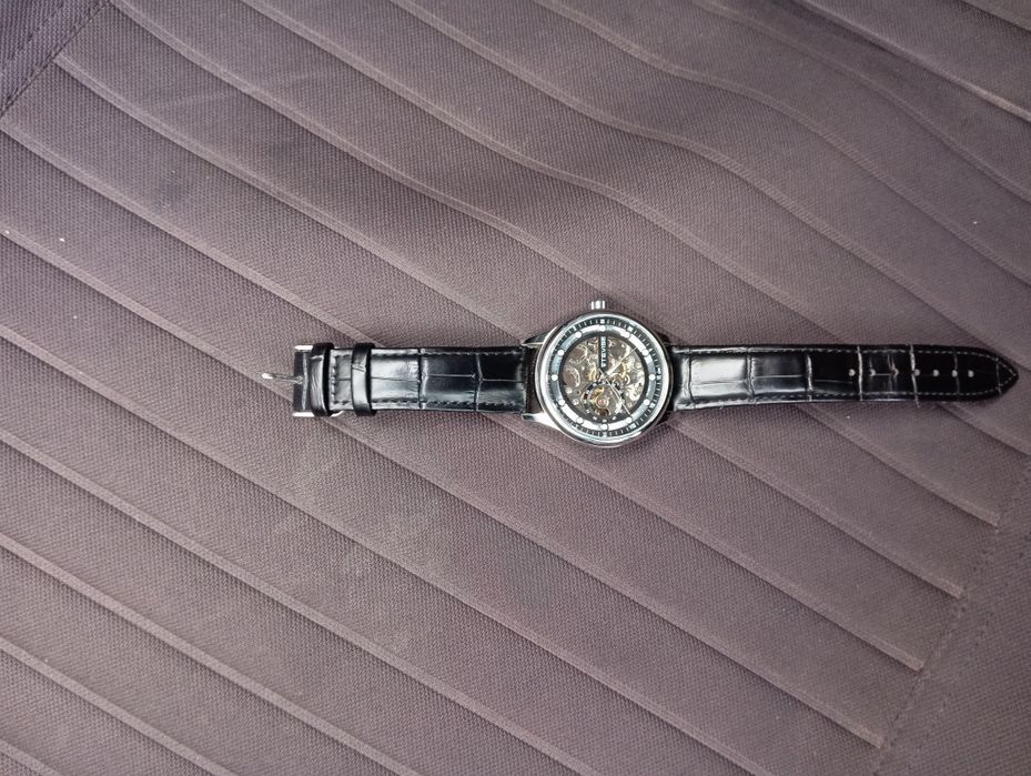 Soat mexanika original pachti yangi karopka bor