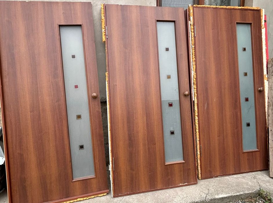 Межкомнатные двери .