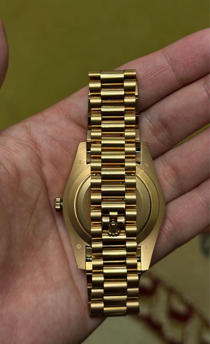 Часы Day Date everose 40mm