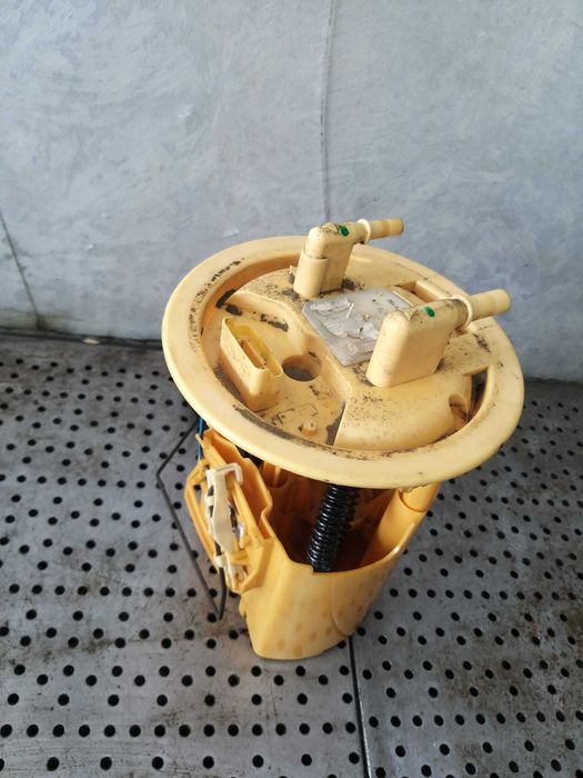 Pompa combustibil 1.4 hdi peugeot 206 9642124480