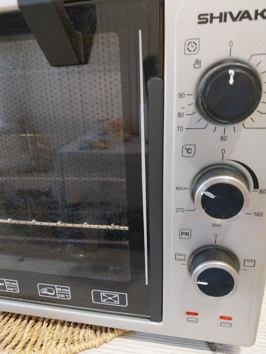 Продам духовую  печь