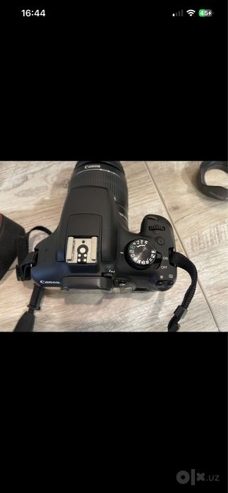 Canon EOS 1300 D