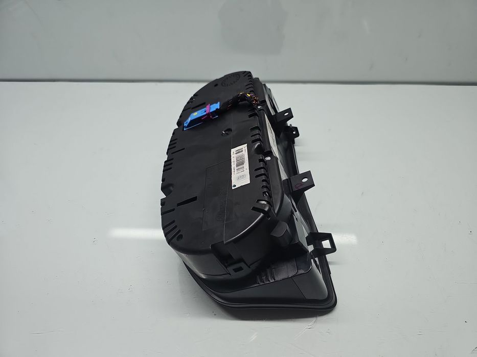 Ceas bord Volkswagen Scirocco (137) Coupe [Fabr 2008-2017] 1K8920974C