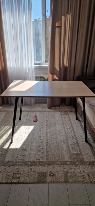 Стол обеденный кухонный