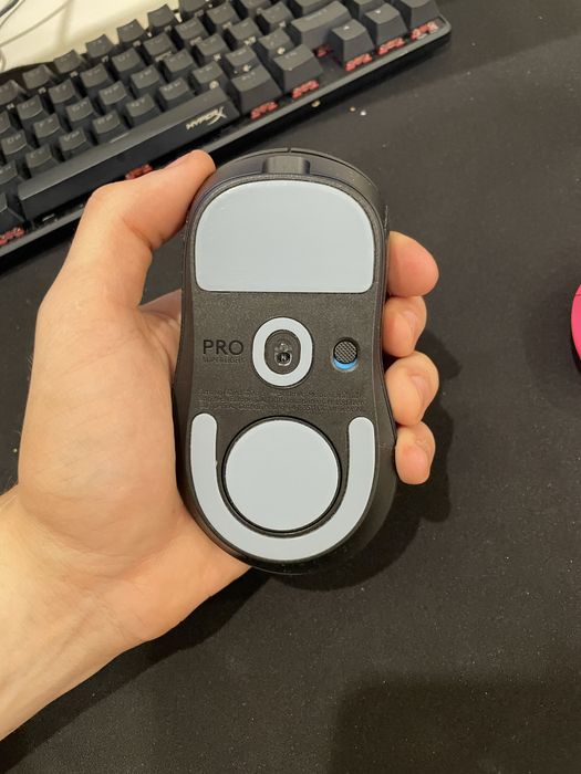 Logitech Superlight
