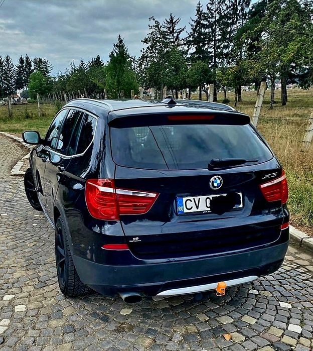 Vând BMW X3  X-Drive