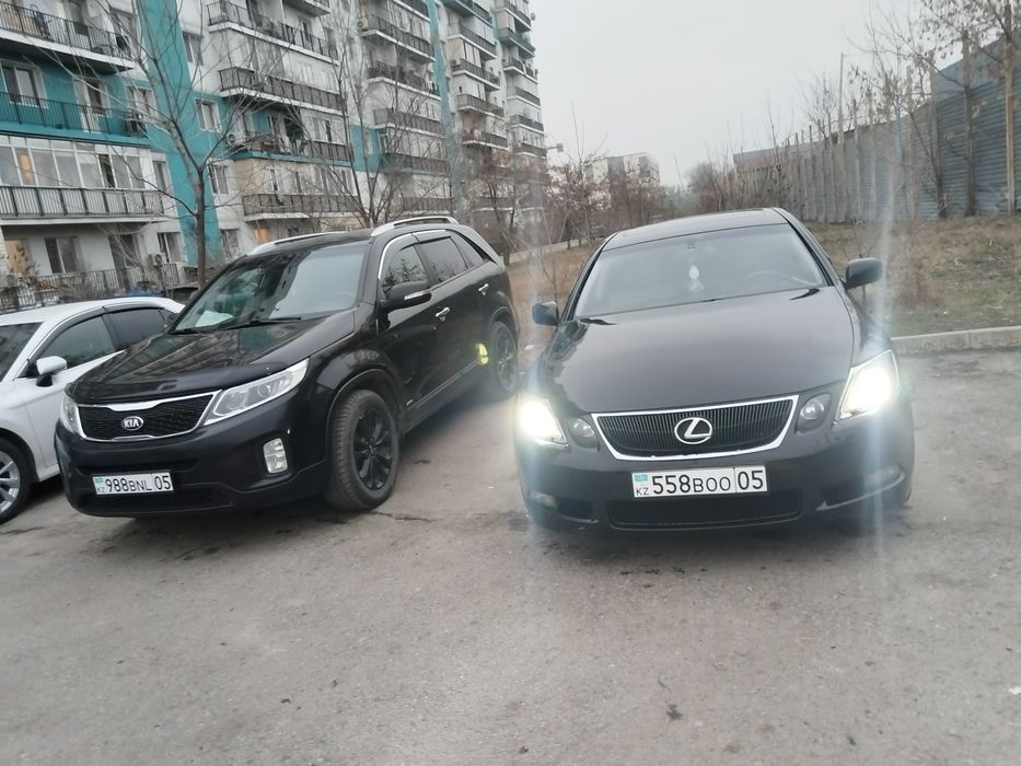 Машина лексус gs 300
