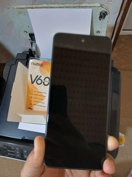 NUBIA V60 Design yangi sotiladi