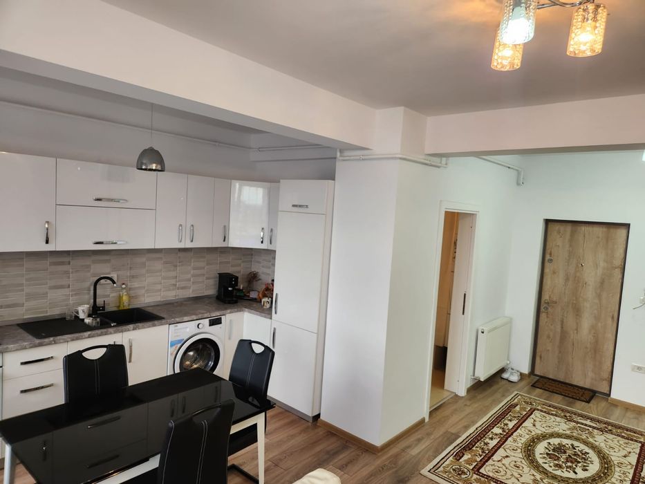 Inchiriez apartament de 2 camere — fotografia 1