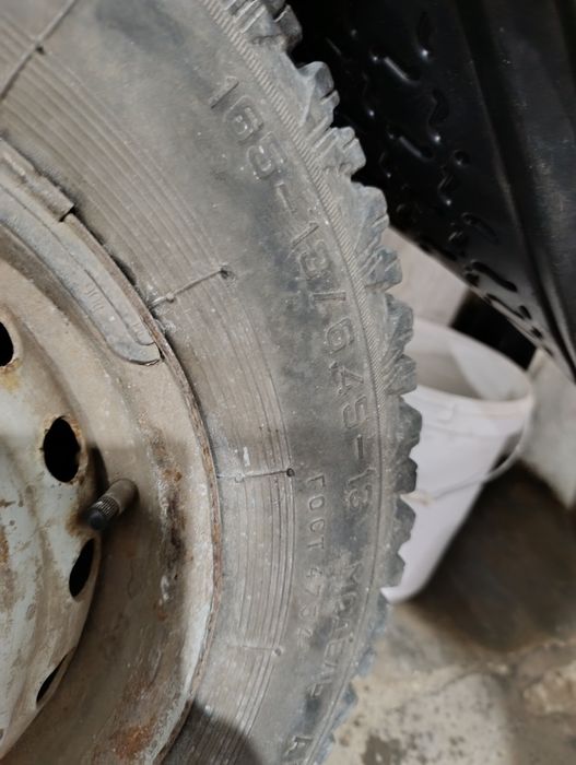 Резина на Жигули ишачка