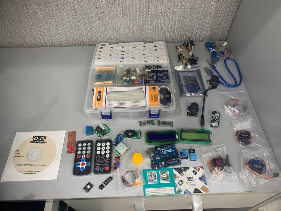 Arduino UNO R3 Super Starter Kit + Robot Car + Sensorlar