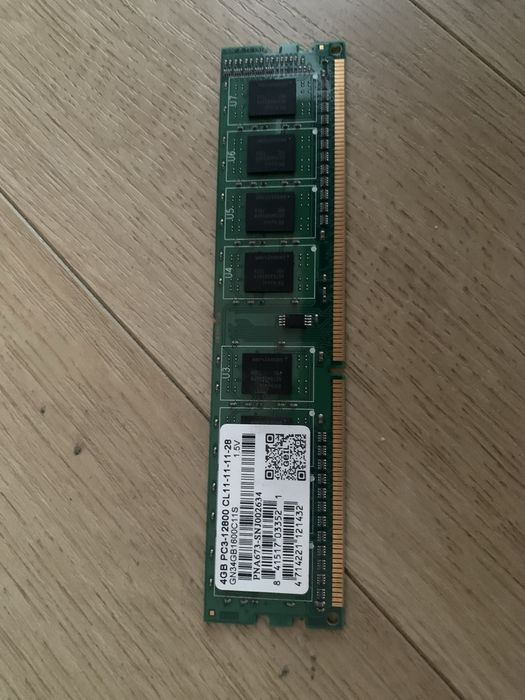 продам 2 плашки ддр 3
