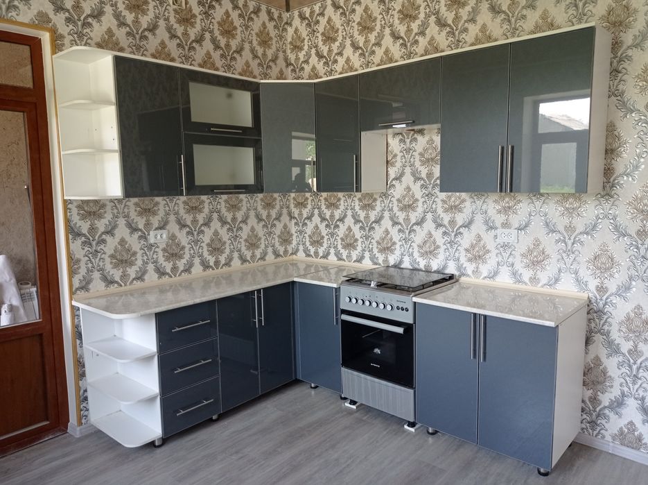 Кухинни мебели шкаф