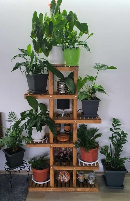 Цветарник от дърво