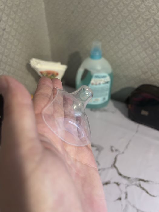 Накладки на грудь