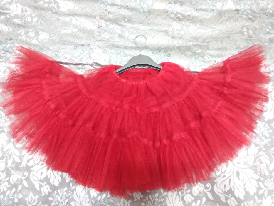 Платье  на 7- 8 лет