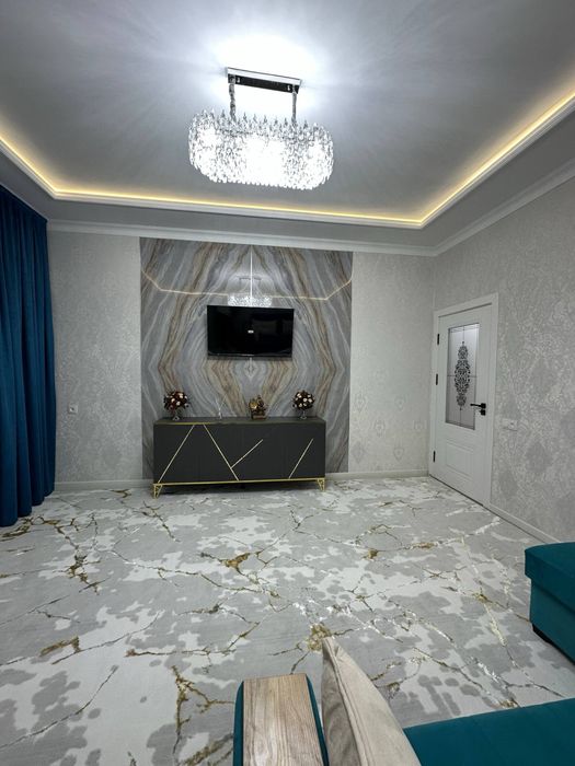 Сдается 2 ком ТЦ Парус. Новостройка. Чиланзар
