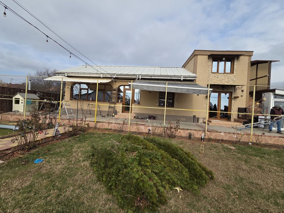 Copertine retractabile, automata si manuala de vanzare