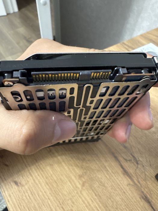 Серверный HDD HP