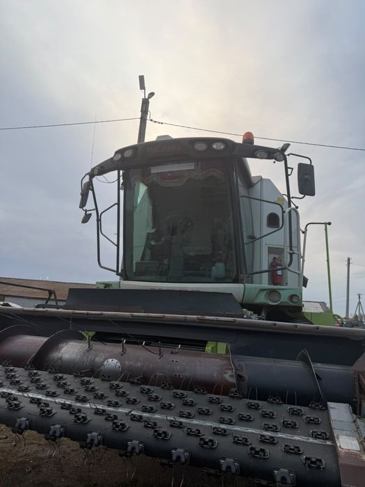 Продам два комбайна CLAAS tukano 440