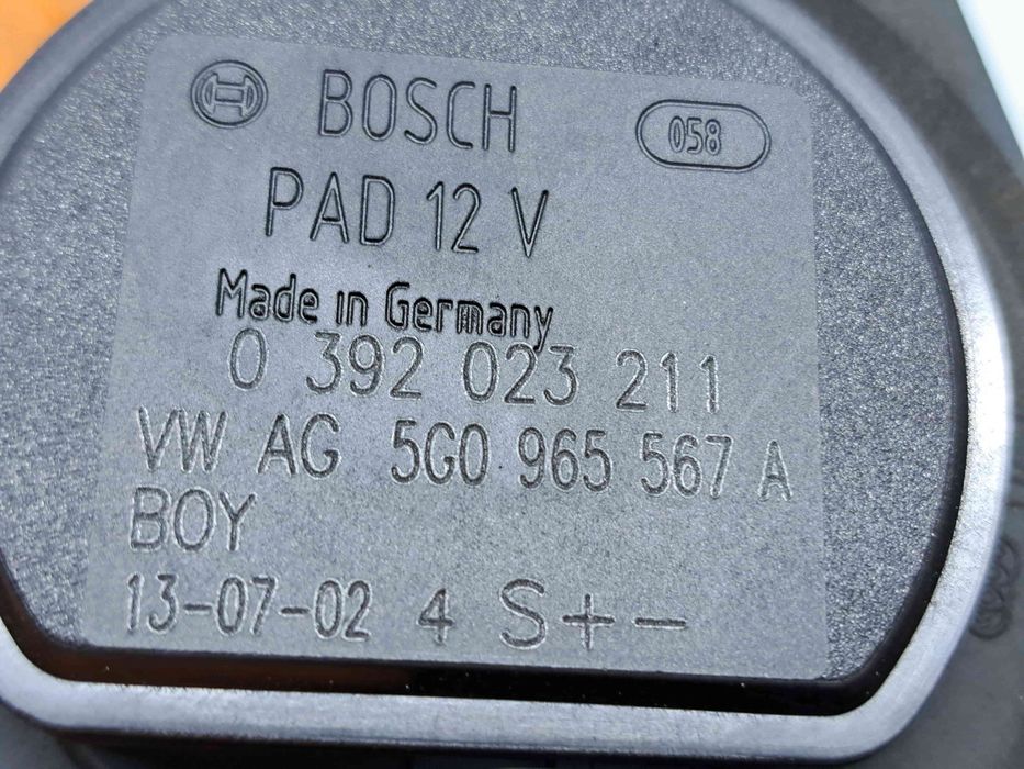 Pompa recirculare apa Volkswagen Golf 7 (5G) [Fabr 2014-prezent] 5G096