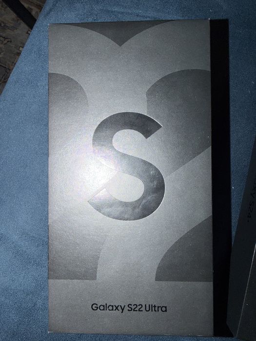 Cutie originala S24 plus, S 23 plus , S 22 ultra