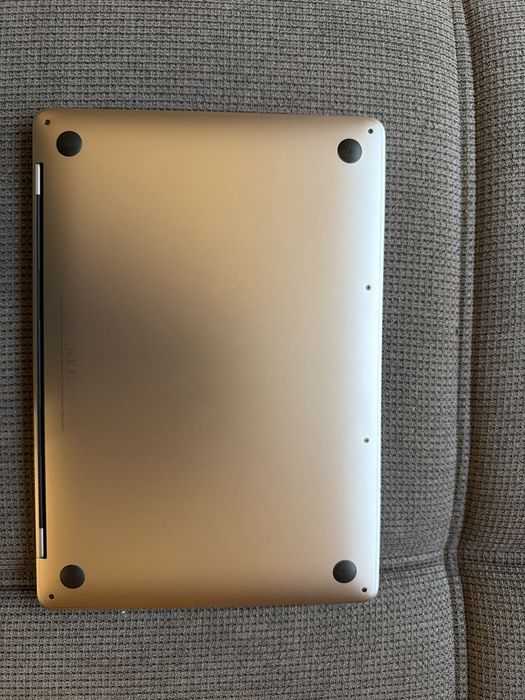 MacBook Pro 13” M1 (2020) | 8GB RAM | 95% Батерия | Отлична работа