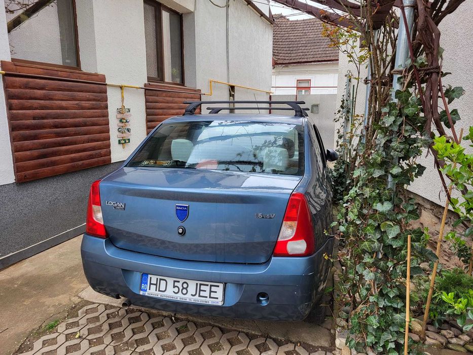 Dacia Logan Prestige 1.6 16V