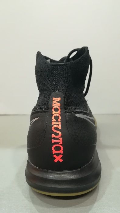 ПРОМОЦИЯ 20% Nike Magista X N37,5.Детски футболни обувки с чорап.Нови.