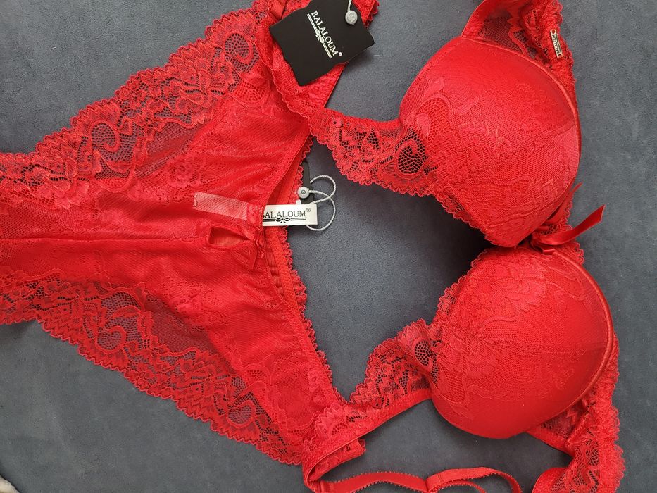 Гипюровые гарнитуры, р.44