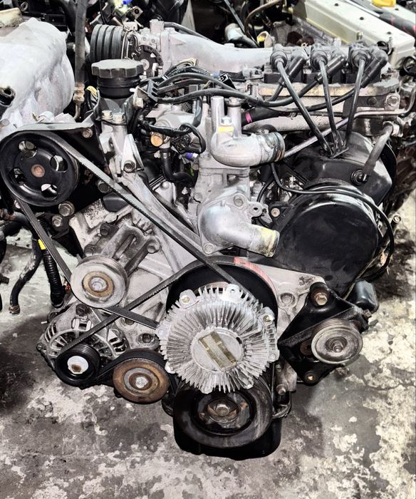 Двигатель митсубиси 6G72 мотор 3.0 V6 24V SOНС